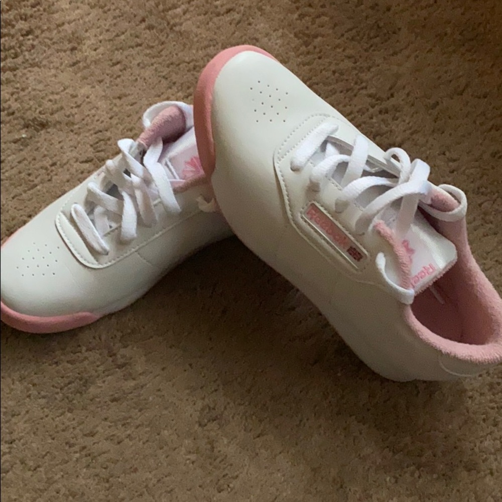 Reebok classics